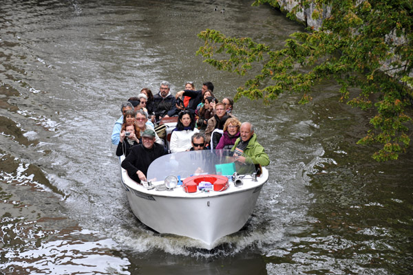 Boat tour of the canals of Bruges