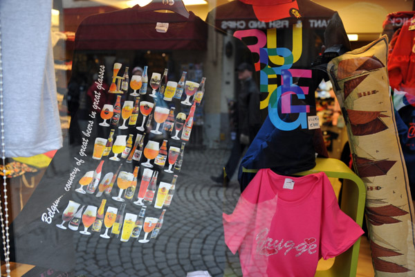 Bruges souvenir T-shirt shop