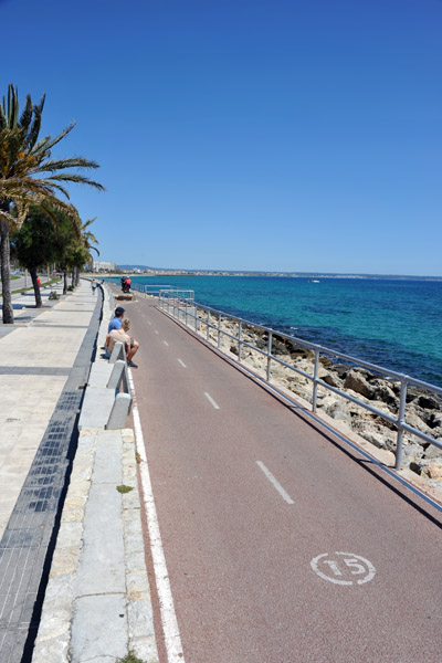 Watefront cycle lane, Palma de Mallorca