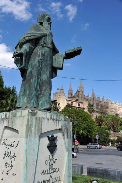 Monument to Ramon Llull, Palma de Mallorca