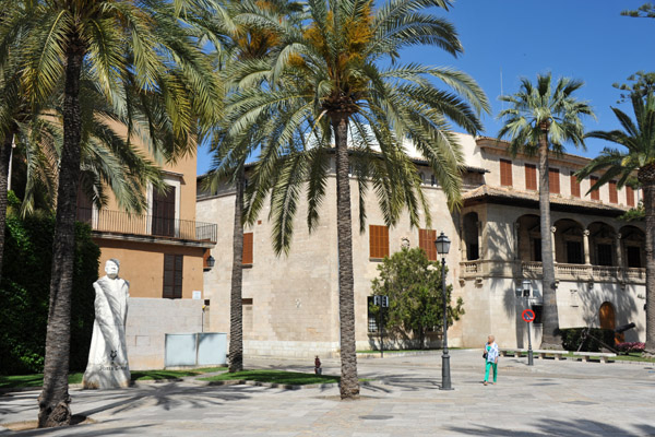 Palacio ca'n March, Passeig de Sagrera
