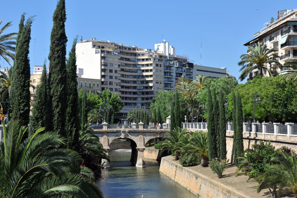 Torrent de Sa Riera marking the western edge of the old city, Palma de Mallorca