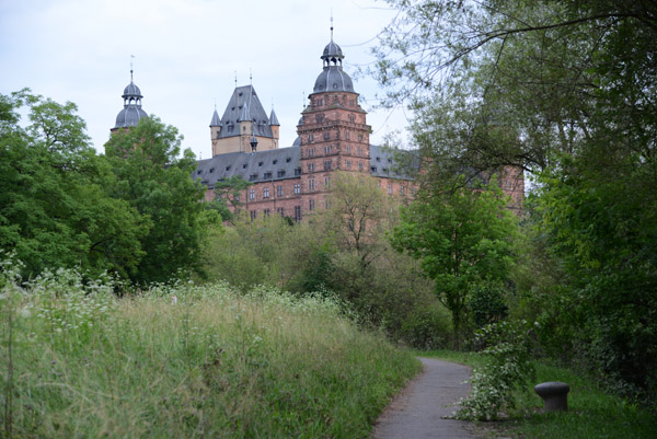 Arriving in Aschaffenburg by bicycle from Frankfurt