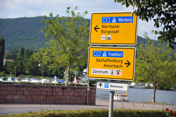 Roadsigns along the river, Miltenberg