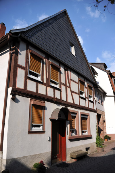 Miltenberg timbered house with slate top front
