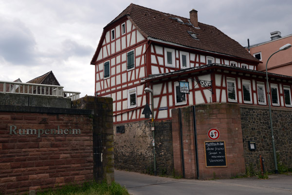 Rumpenheim on the south bank of the River Main