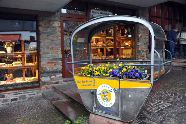 Old gondola of the Seilbahn Rdesheim