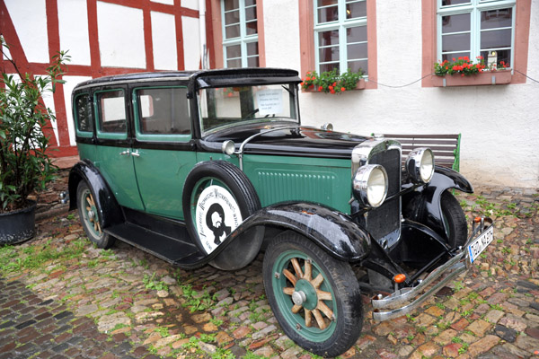 Classic car advertising Siegfried's Mechanisches Musikkabinett