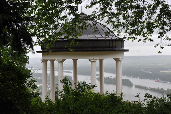 Columned pavilion at the Niederwalddenkmal