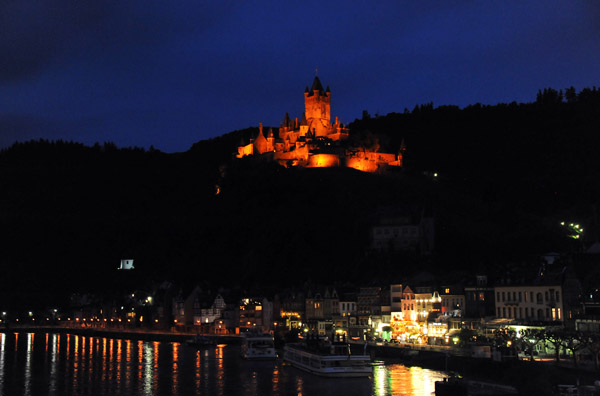 Reichsburg Cochem at night from the Skagerakbrcke over the Mosel