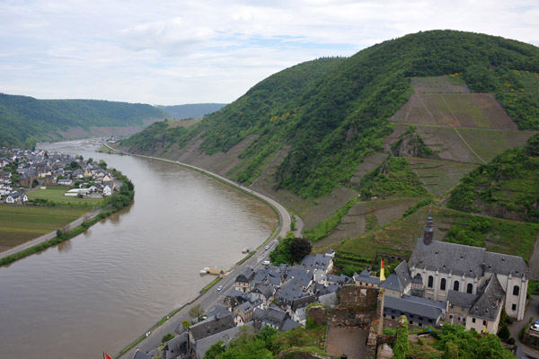 View of the Mosel and Beilstein from Burg Metternich