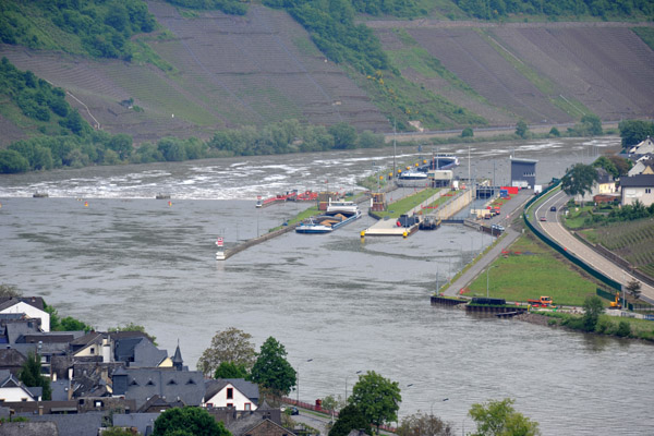 Schleuse Fankel - hydroelectric station and locks on the Mosel River