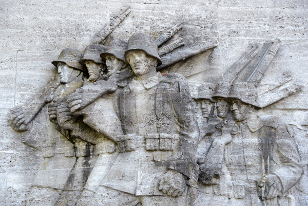 Relief sculpture - 39th Fusilier Regiment, Dsseldorf-Golzheim