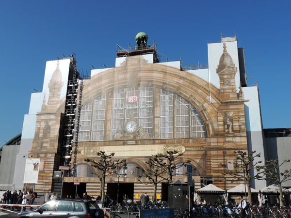 Frankfurt Hauptbahnhof under renovation 2013