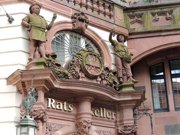 Ratskeller entrance, Frankfurt