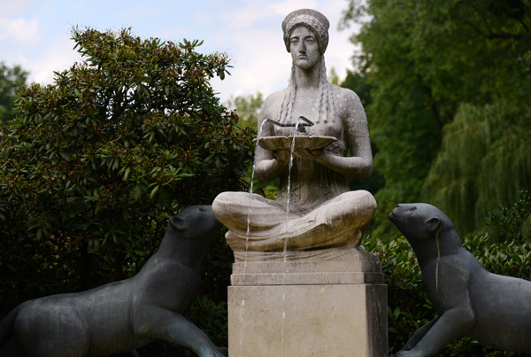 Durstbrunnen, Kurpark Bad Homburg, 1910