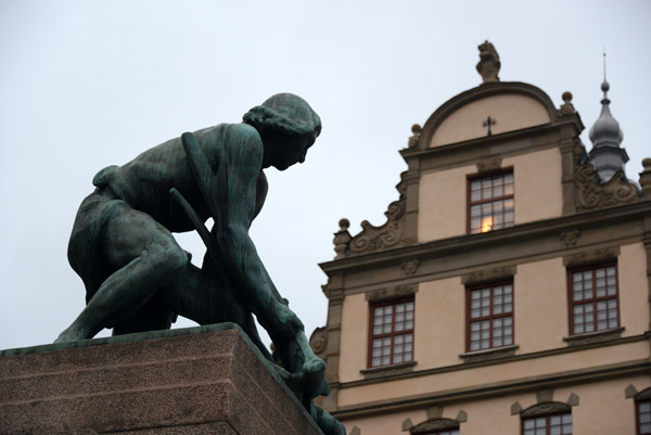 Bgspnnaren - The Arc Tensioner, Kornhamnstorg, Gamla Stan