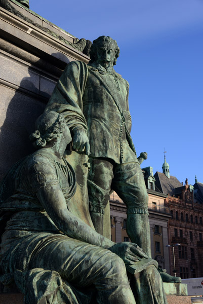 Figure at the base of the Gustav II Adolf sculpture