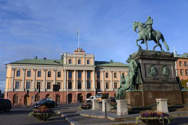 Gustav II Adolf sculpture by Pierre Hubert L'Archevque , 1796