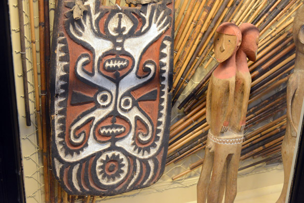 Detail of under-arm shield with a standing double figure, Papua New Guinea