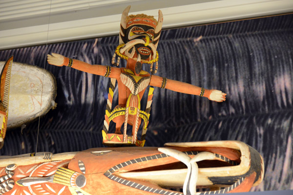 Detail of the La-Sisi canoe, a modern commission of an early 1900s specimen