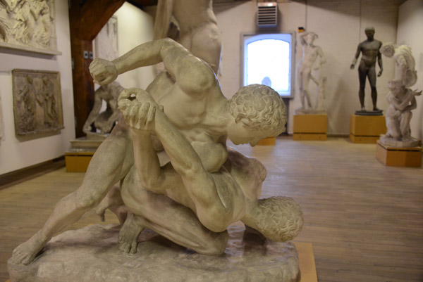 Wrestlers, Galleria degli Uffizi, Florence