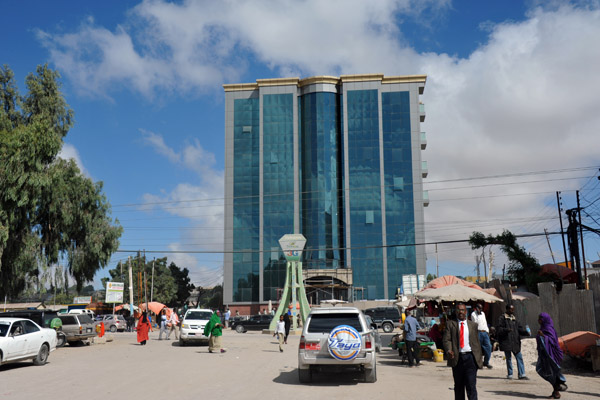 Glass tower in the very center of Hargeisa, Independence Avenue 
