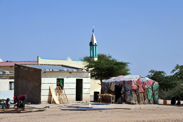 Village mosque of one of the small roadside settlements along Somaliland Highway 1