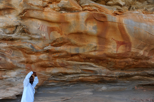 One of the 20 or so rock shelters at Laas Geel