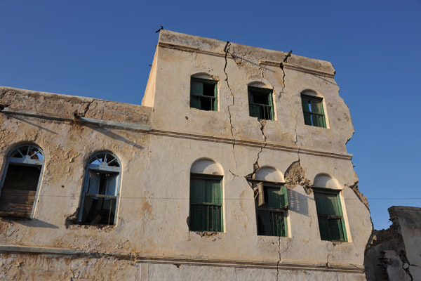 Ottoman heritage slowly crumbling to ruin