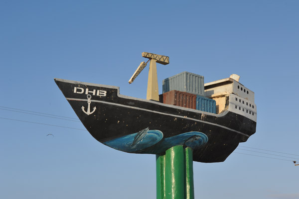 DHB container ship monument
