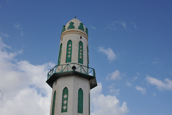 The minaret of this Ottoman mosque is similar to the one of the mosque in the old town, Berbera