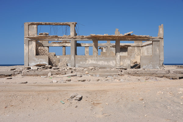 As we approached, the Somaliland army woke up and turned us back...no trip to the lighthouse