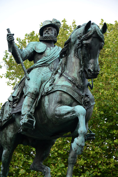 Equestrian statue of Prince William of Orange (1533-1584), Den Haag