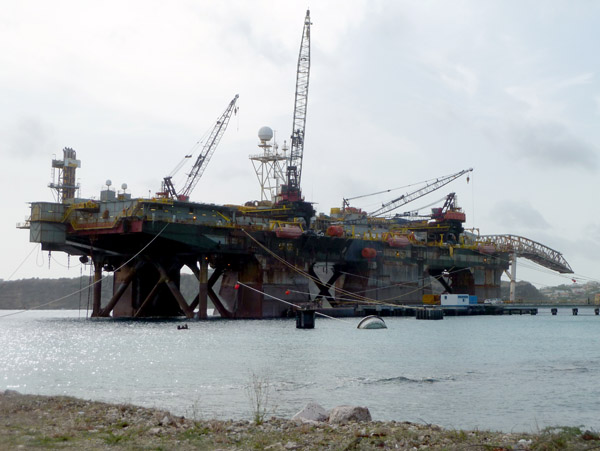 The Castoro 7 is now owned by Saipem and is flagged in Panama