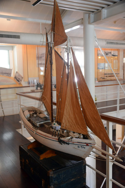 Model of the yacht Prinses Juliana