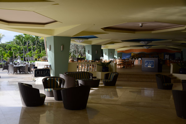 Open air lobby of the Hilton Curaao Resort