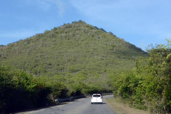 The road from Knip to Lagun