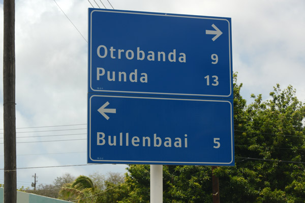 Road to Bullenbaai