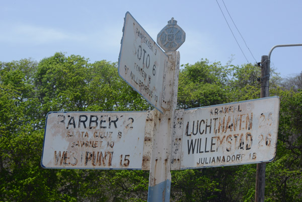 Old road sign at Doktorstuin