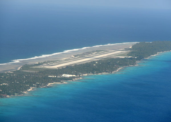 Rangiroa Airport, French Polynesia (RGI/NTTG) - 2100m