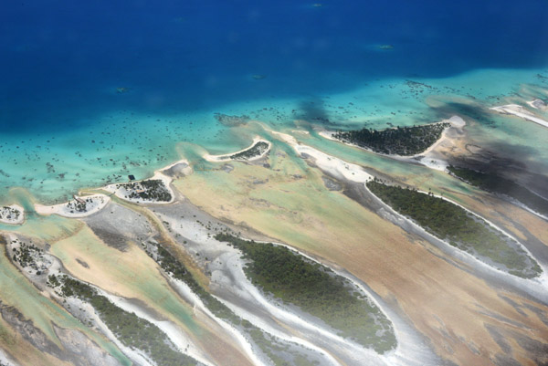 Tikehau, French Polynesia