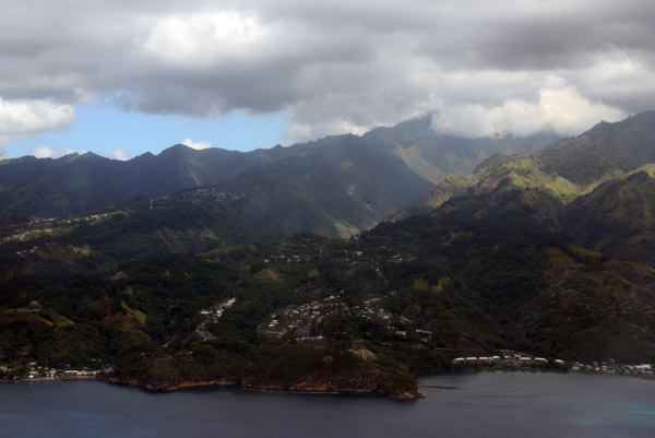 North coast of mountainous Tahiti