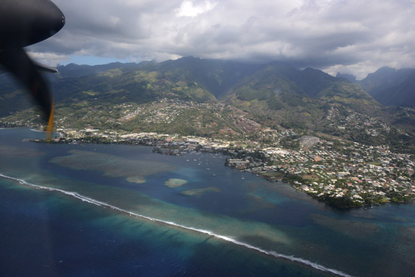 Suburban Papeete, north shore of Tahiti