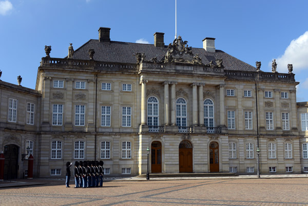 The Danish Royal Family bought Amalienborg after the 1794 fire destroyed Christiansborg Palace