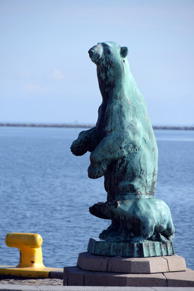 Polar Bear With Cubs, 1929, Holgar Wederkinch