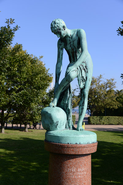 Efter badet - After the Swim, 1909, Carl Arasleff