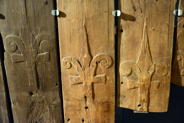 Wooden fragments in Ringerike style from M∂ruffle, N. Iceland