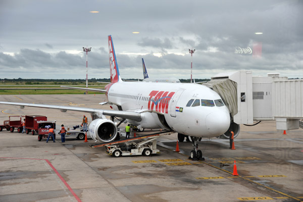 TAM A320 at Viru-Viru, Santa Cruz, Bolivia
