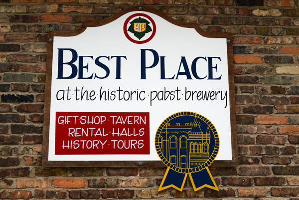 Best Place tavern and beer hall, Milwaukee